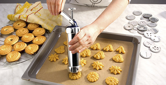 Pistolet CUKIERNICZY do Ciasta Pistolet CUKIERNICZY do Ciasta